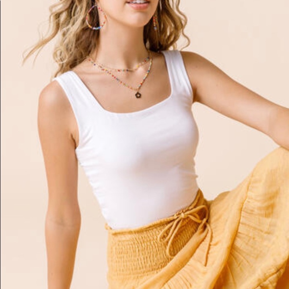 NWT White square neck tank top!
